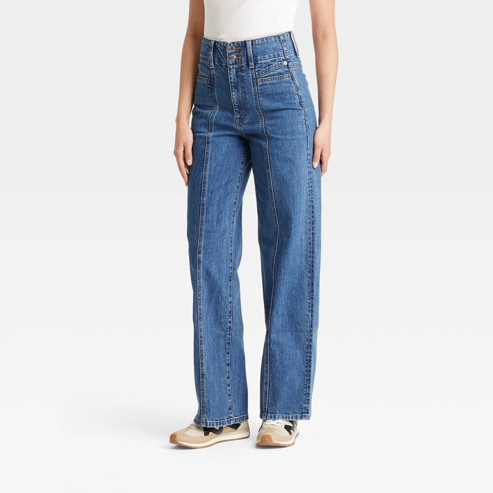 NWT. Universal Thread High-Rise Tailored Wide Leg Jeans, Size 4R